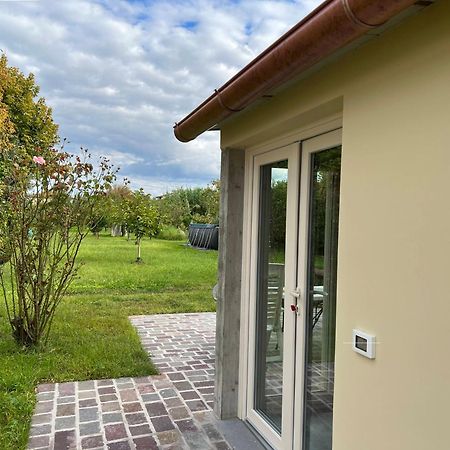 Al Cortile Tranquillo Hotel Кашина Екстериор снимка